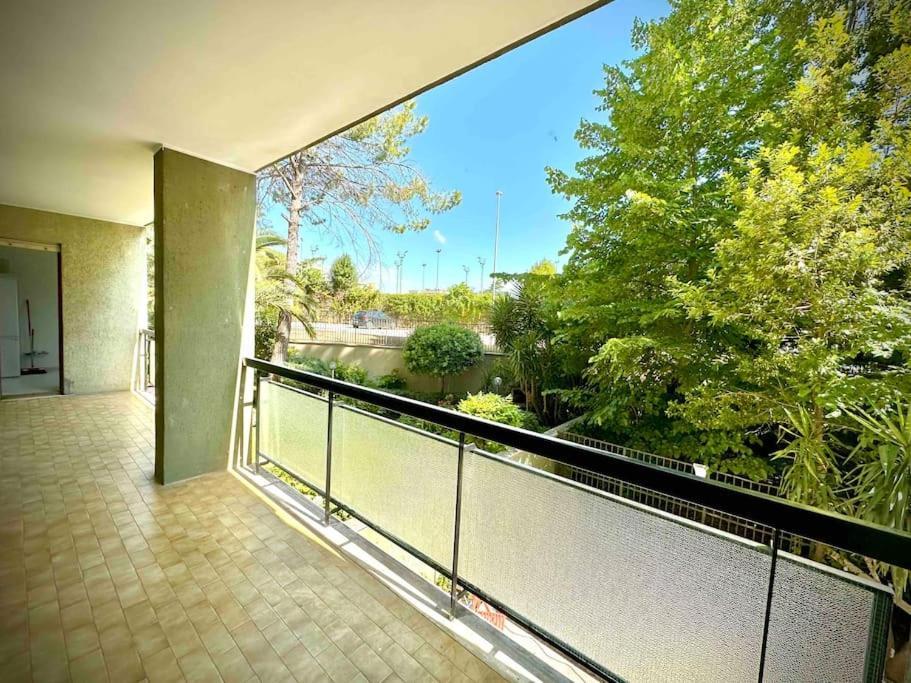 Appartamento Luminoso Domus Eur Rome Exterior photo